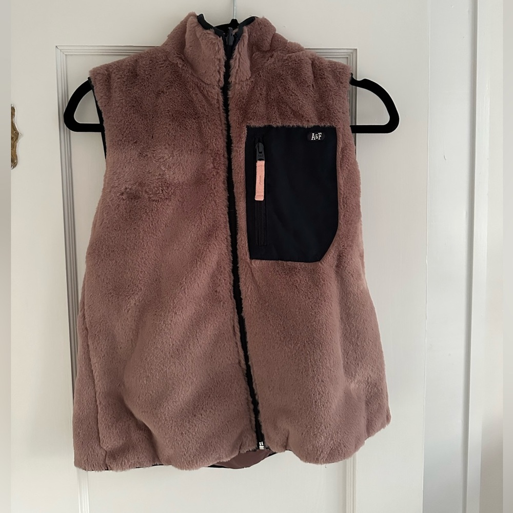 Abercrombie and Fitch reversible vest